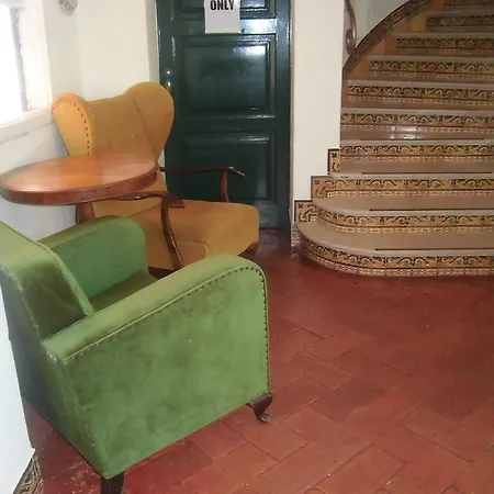 Хостел The White Butterfly Лагуш